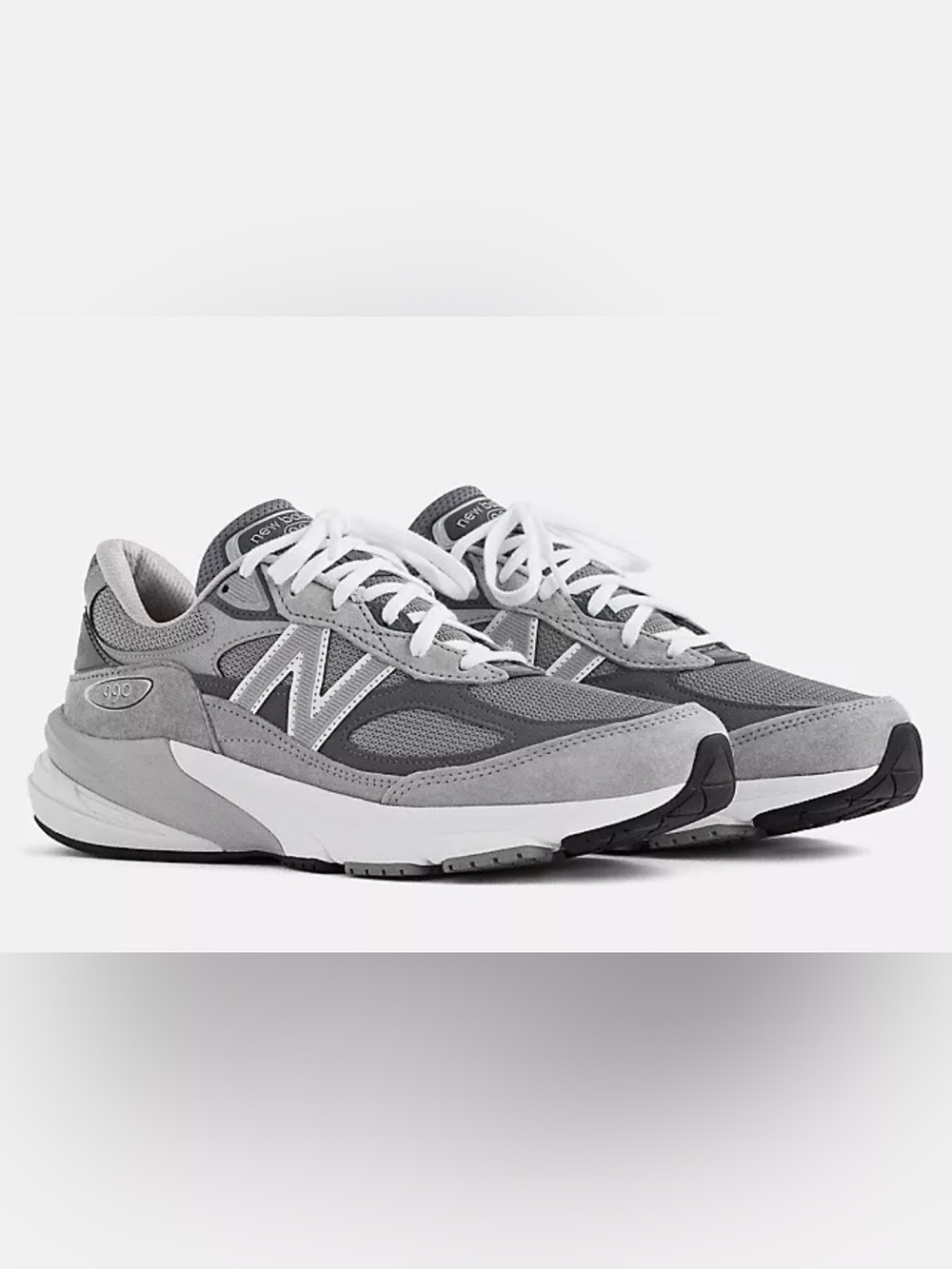 New Balance Women’s Gray and White Athletic Running Sneakers